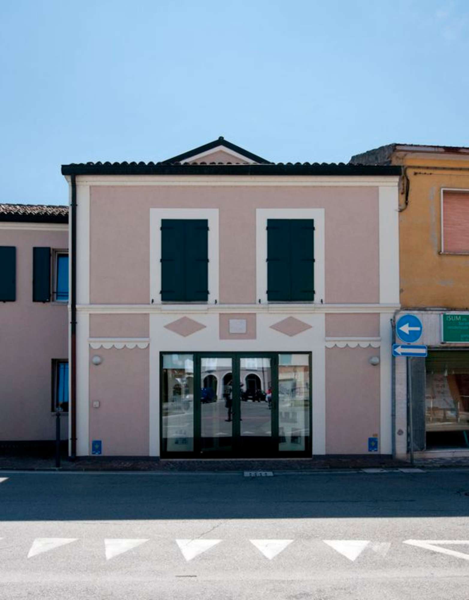 Goro, Teatro Comunale R. Ricci, la facciata del Teatrin (Foto Andrea Scardova, IBC), 2014